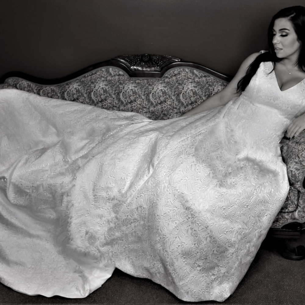 Size 16 Aline Jacquard wedding gown with cathedral
